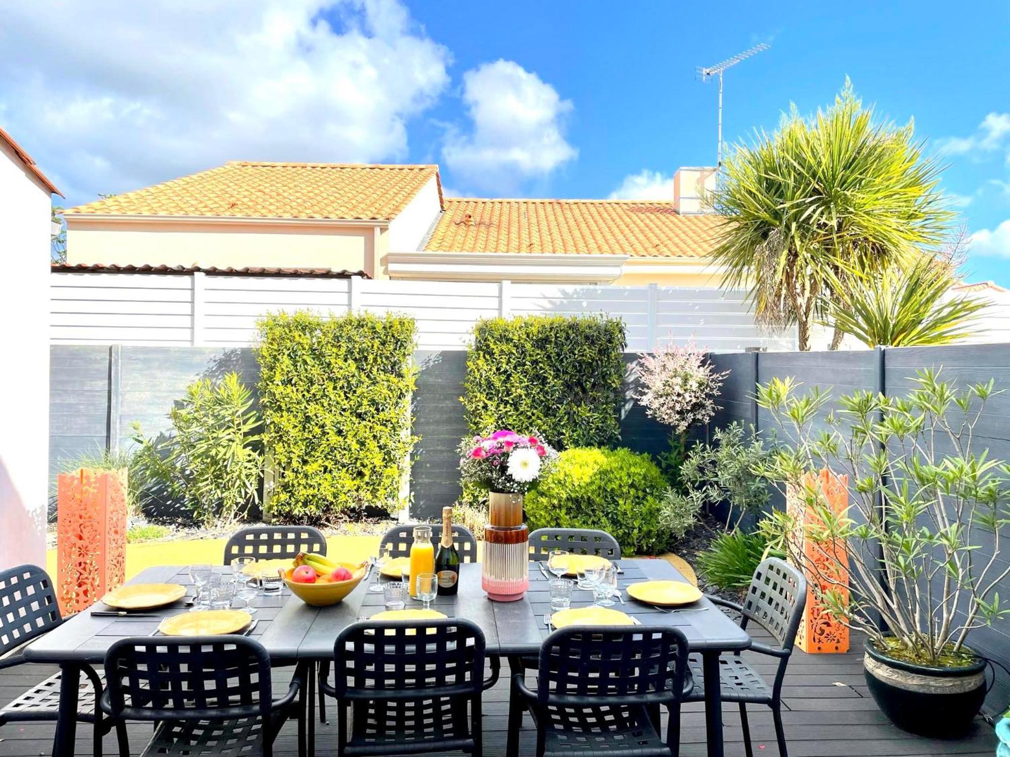 Holiday home Les Colibris Maison Familiale Quartier Gare *