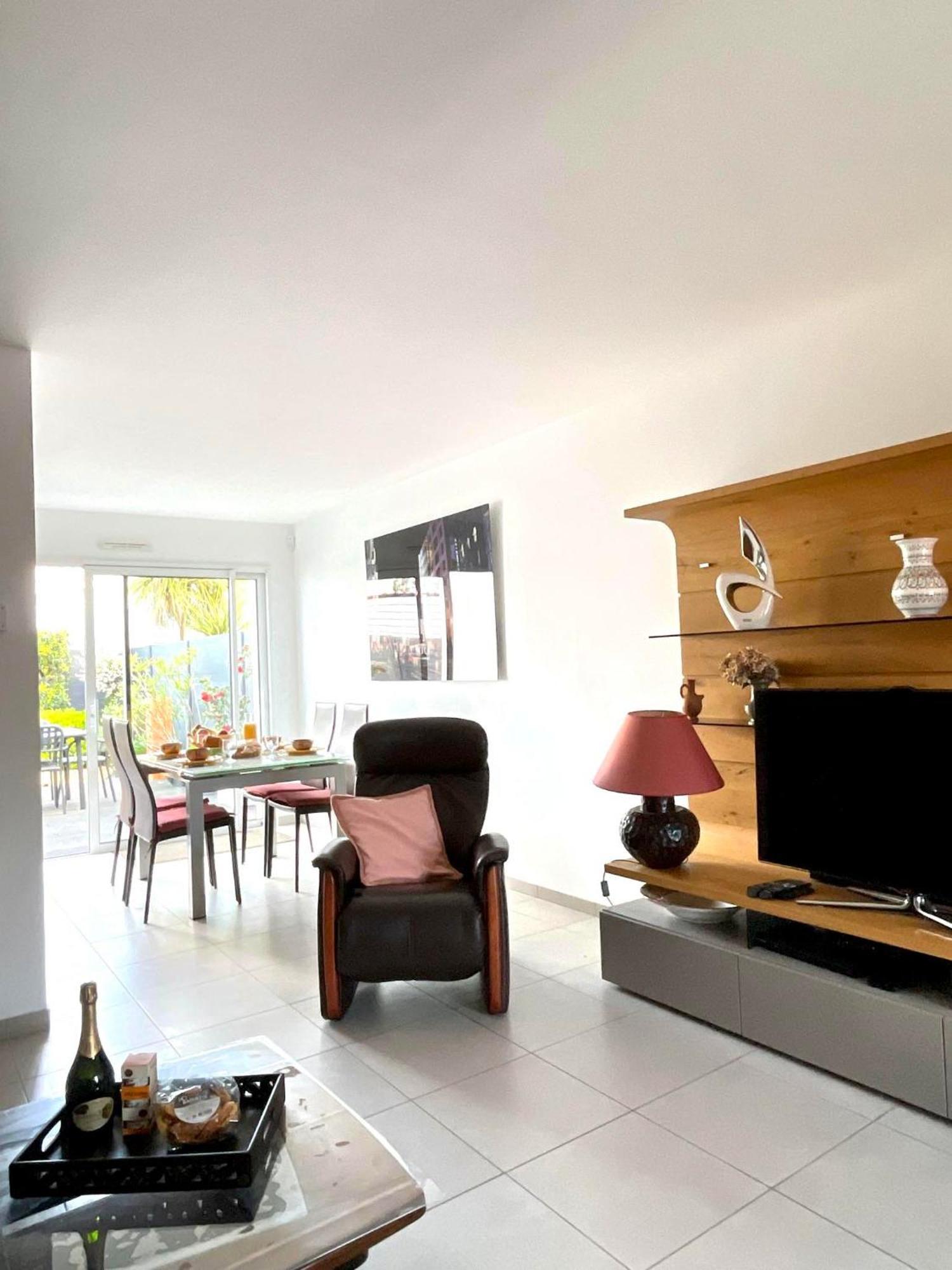 Holiday home Les Colibris Maison Familiale Quartier Gare Les Sables-d'Olonne